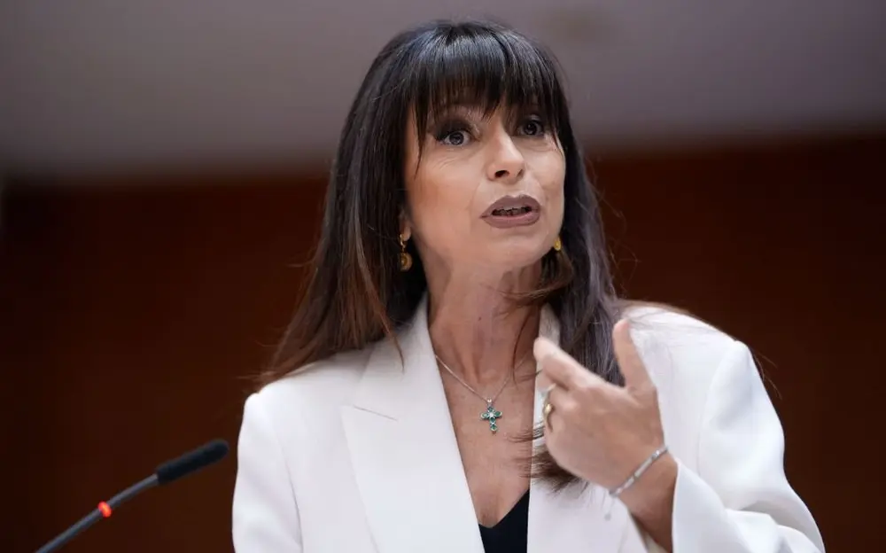 Relatora Stefania Proietti, presidente da Úmbria