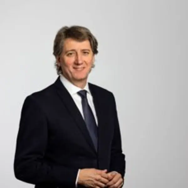 Carlos MARTÍNEZ MÍNGUEZ
