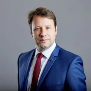 Loïg CHESNAIS-GIRARD