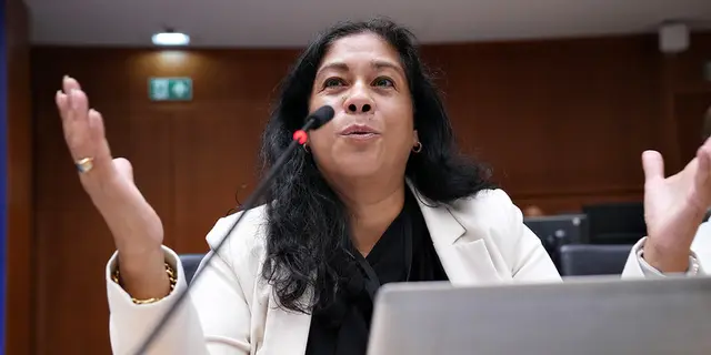 Докладчик Susanne Wahlström (SE/ЕНП), член на Общинския съвет на Habo