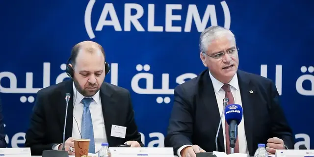 Spolupredsedovia ARLEM Ahmad Al Khazali a Vasco Alves Cordeiro (R)